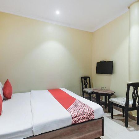 Hotel Gulshan International Колката Екстер'єр фото